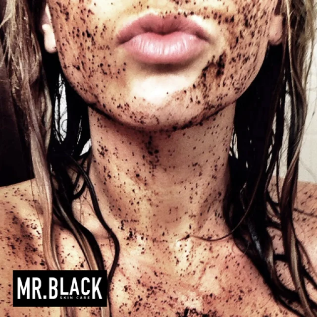 MR. BLACK PILING ZA TELO POMORANDŽA