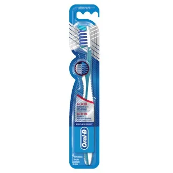 ORAL B PRO EXPERT ALL-IN-ONE 7 40 MED ČETKICA ZA ZUBE